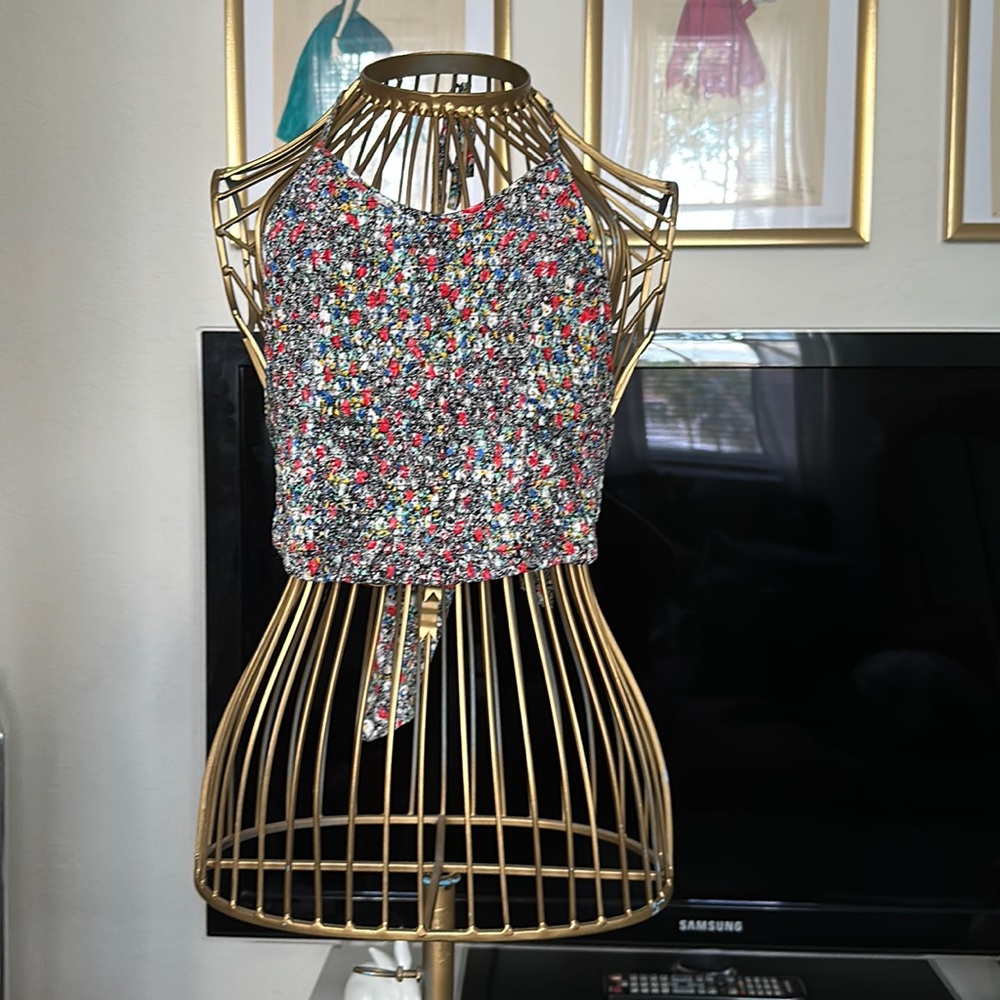 Floral Crop Top With Tied Neck and Back